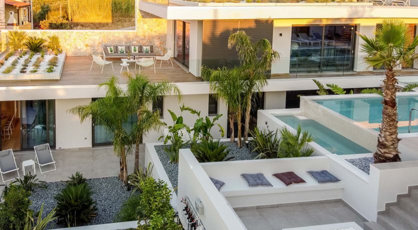 Photo of The Grecian Heart