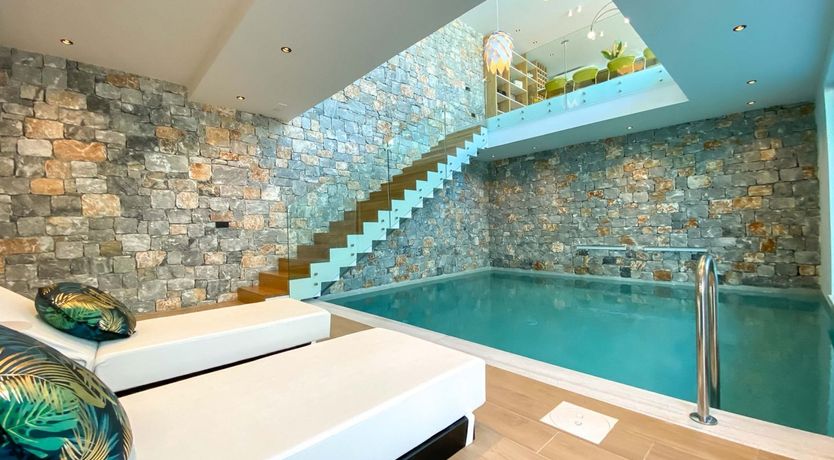 Photo of The Grecian Heart