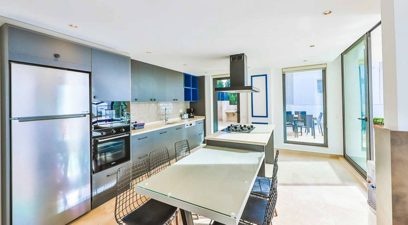 Photo of Shore & Shells