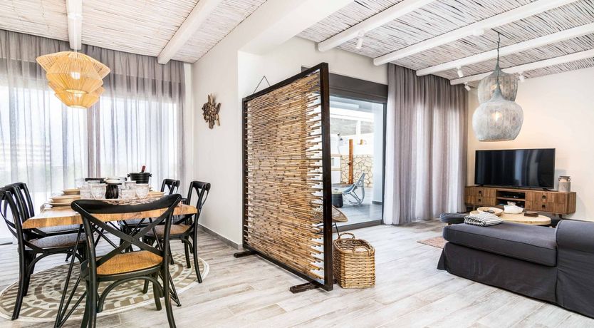 Photo of Rhodes Horizons