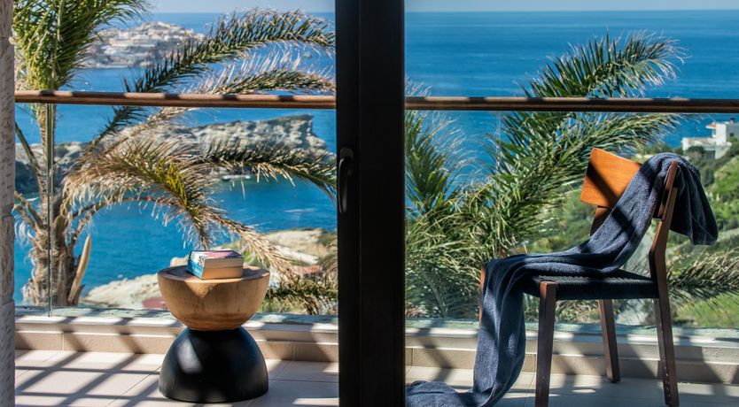 Photo of An Idyllic Horizon