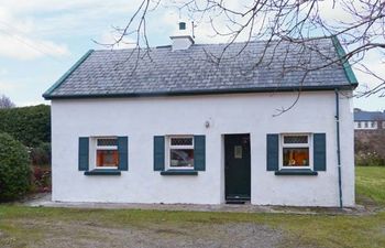 The Lake House, Connemara Holiday Home