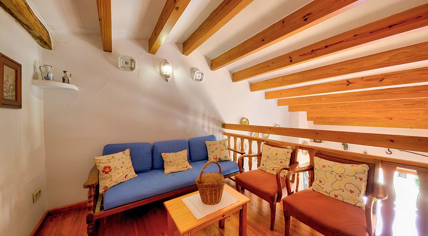 Photo of The Sun & Stone