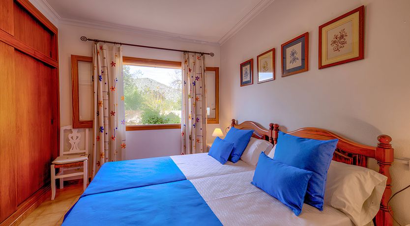 Photo of The Sun & Stone