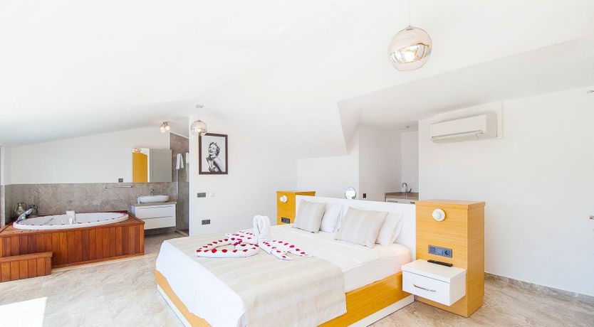 Photo of Seven Mountains