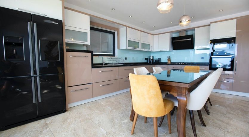 Photo of Seven Mountains