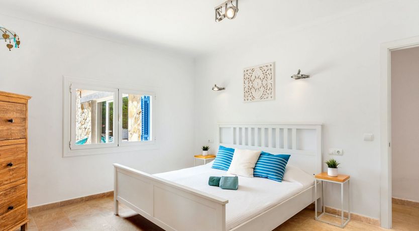 Photo of Sea Daffodil