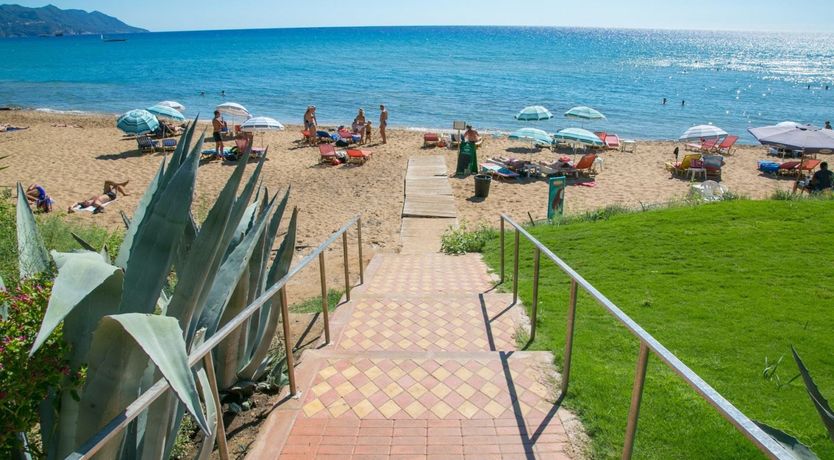 Photo of The Silver Moonshine