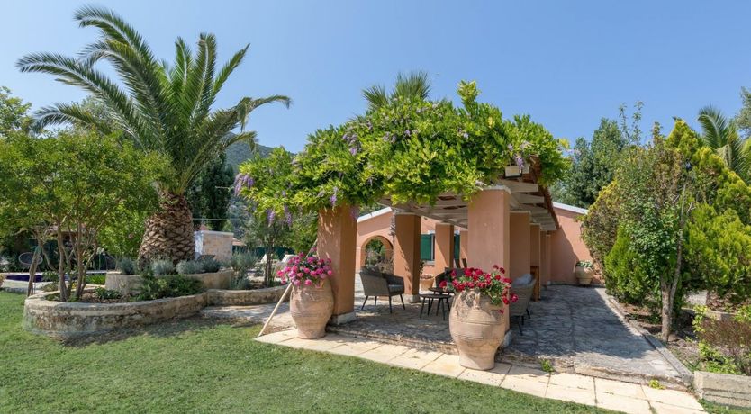 Photo of The Silver Moonshine