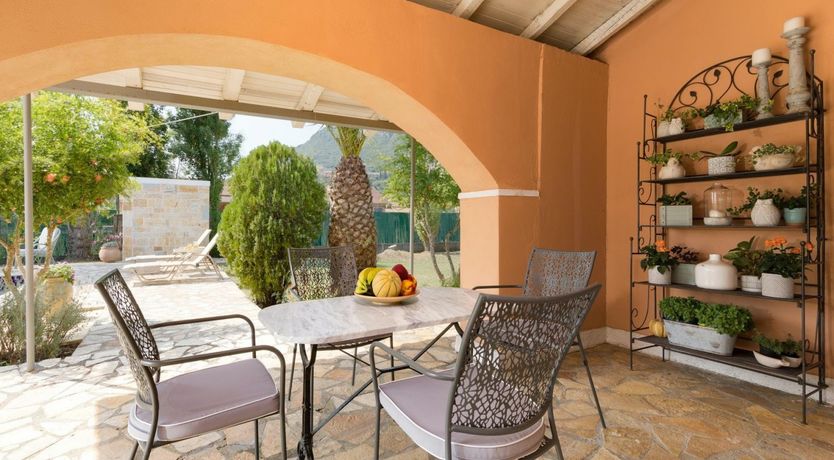 Photo of The Silver Moonshine