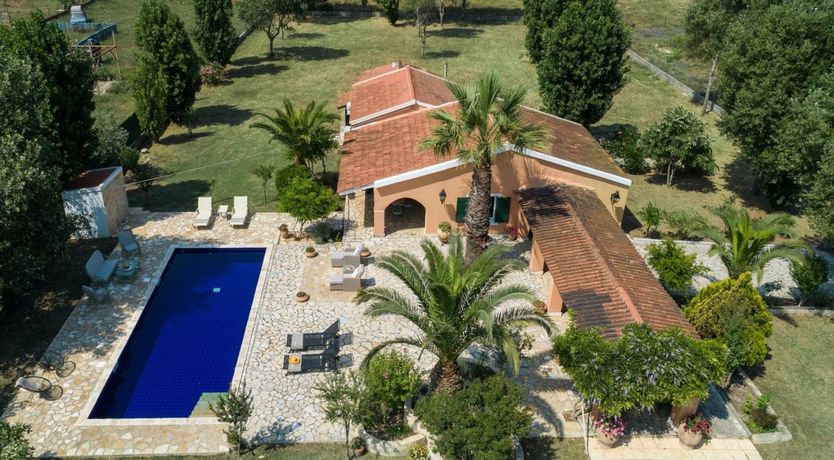 Photo of The Silver Moonshine