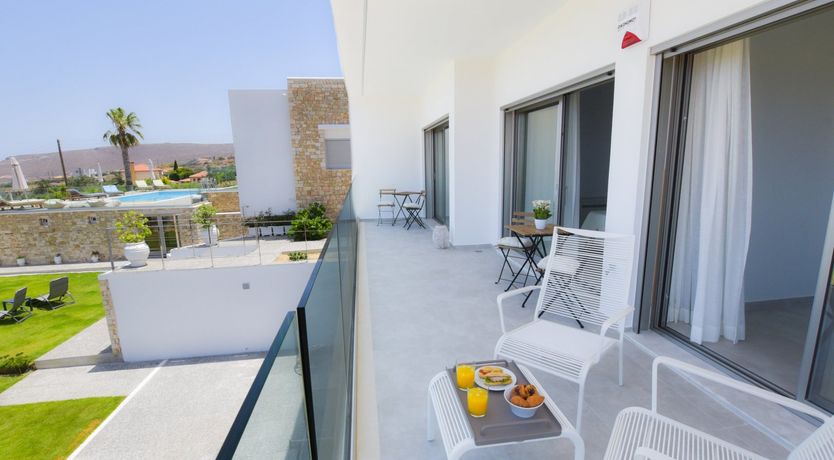 Photo of From the Pool to the Horizon