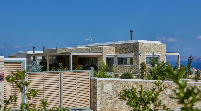 Photo of From the Pool to the Horizon