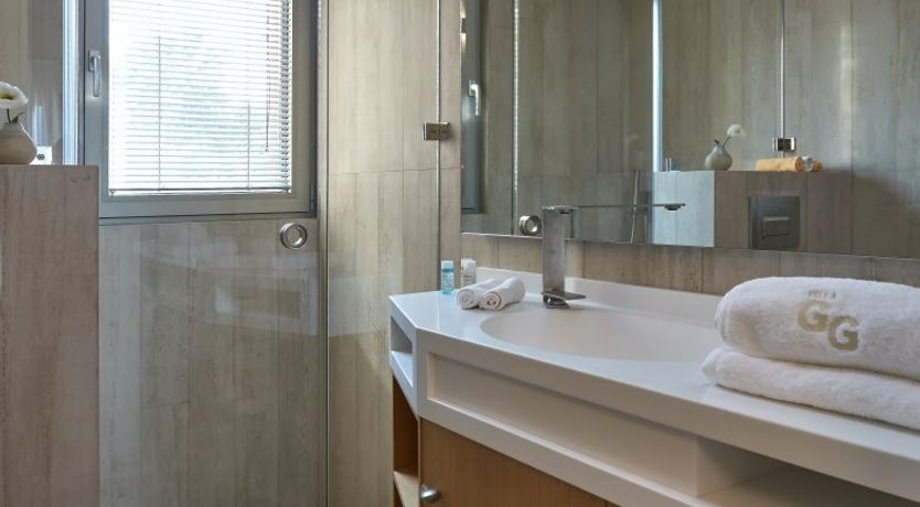 Photo of From the Pool to the Horizon