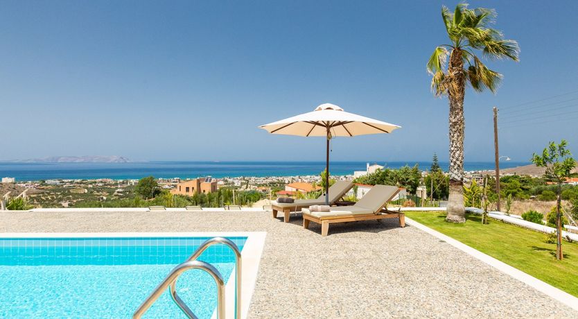 Photo of From the Pool to the Horizon