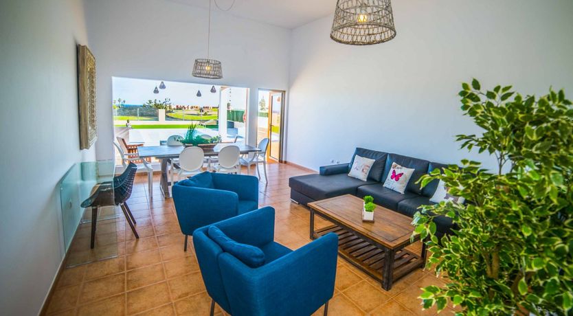 Photo of Oranges & Honey