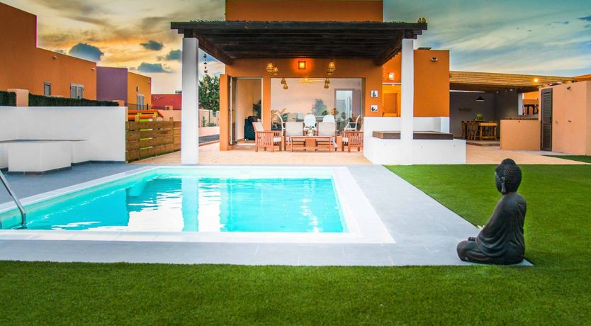 Photo of Oranges & Honey