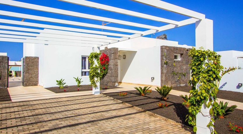 Photo of A Friend of the Sun