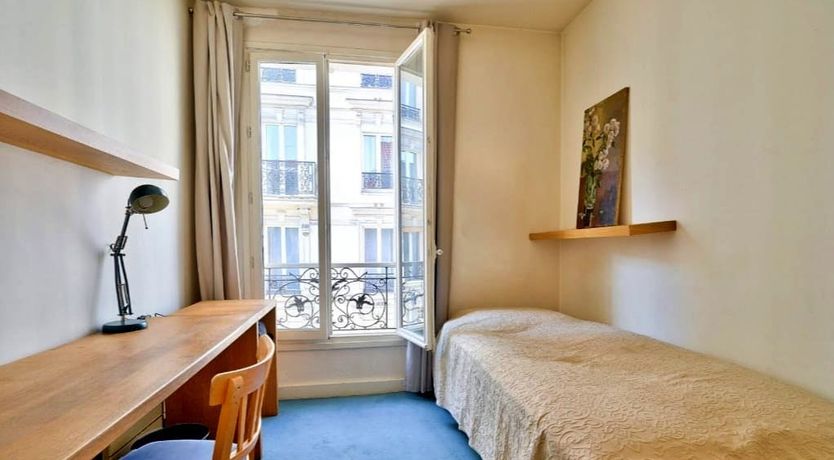 Photo of The Yellow Bleu