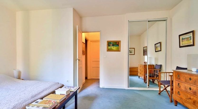 Photo of The Yellow Bleu