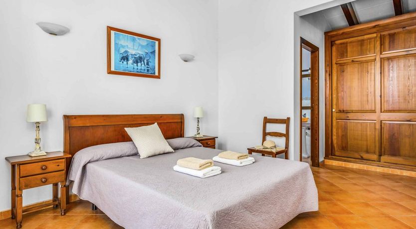 Photo of Paella & Parasols