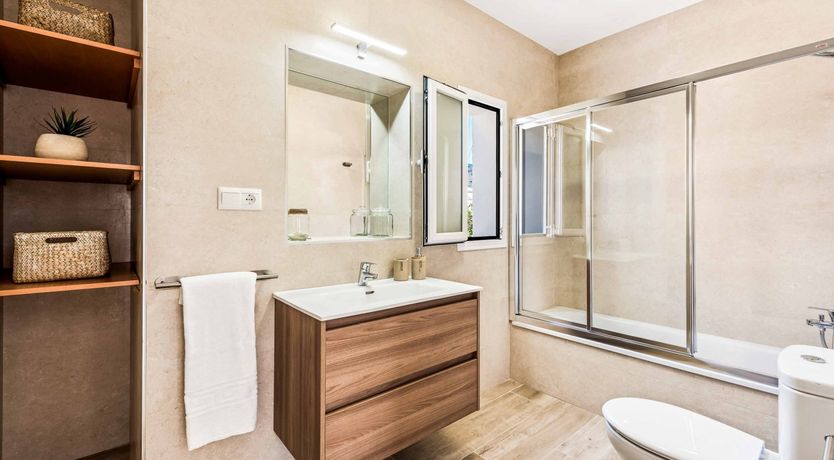 Photo of Earthly Pleasures