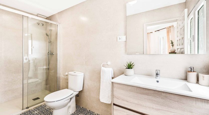 Photo of Earthly Pleasures