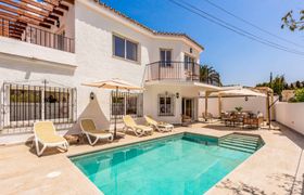 Earthly Pleasures Villa
