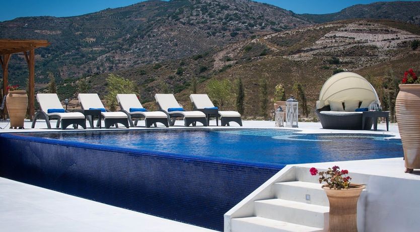 Photo of Papyrus & Oakes