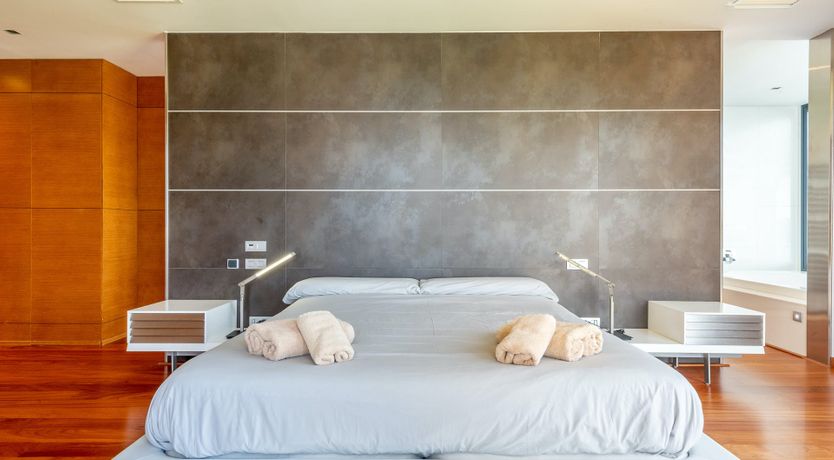 Photo of The Crystal View