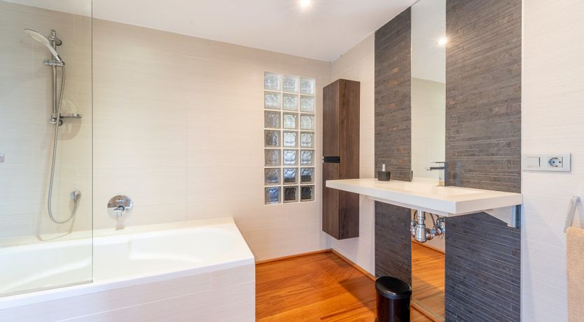 Photo of The Crystal View