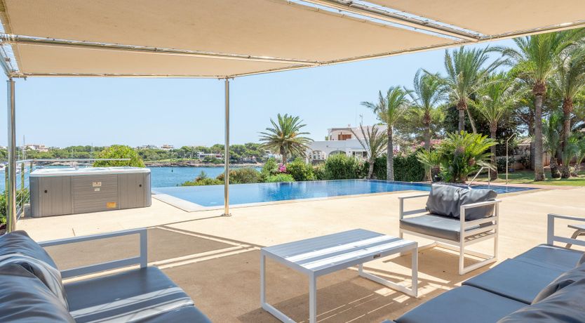 Photo of The Crystal View