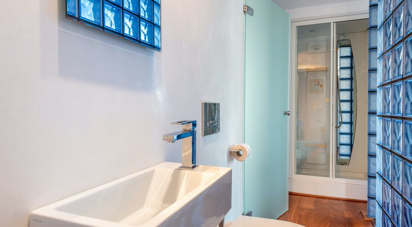 Photo of The Crystal View