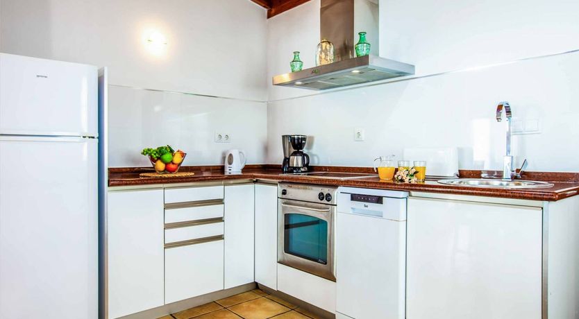 Photo of Sun on Terracotta