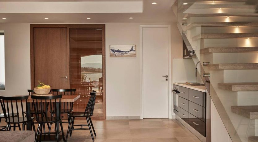 Photo of Straight to the Sea