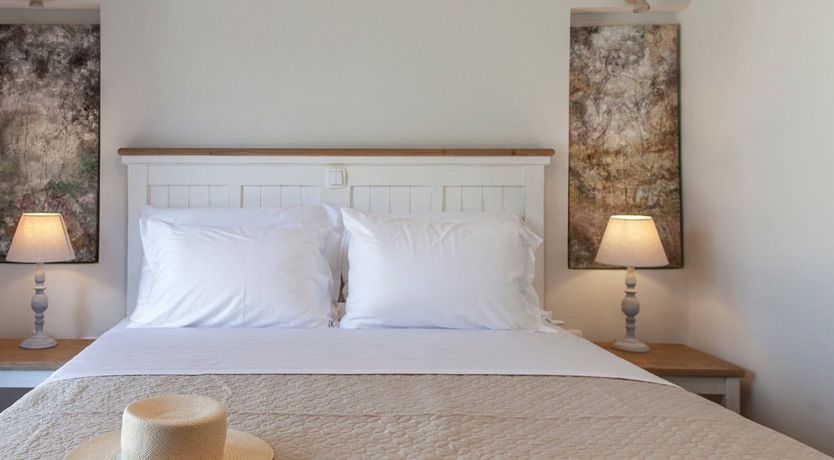 Photo of Olive & Lemon