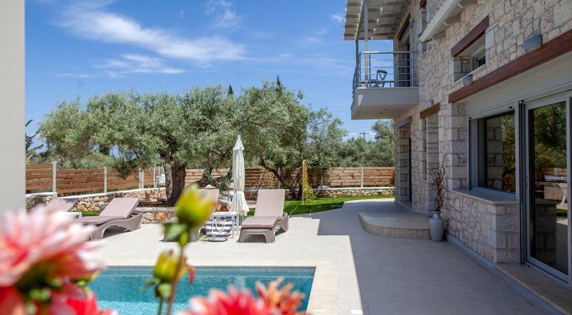 Photo of Olive & Lemon