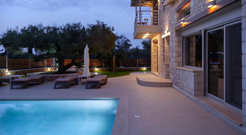 Photo of Olive & Lemon