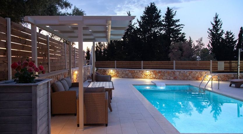 Photo of Olive & Lemon