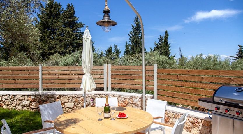 Photo of Olive & Lemon