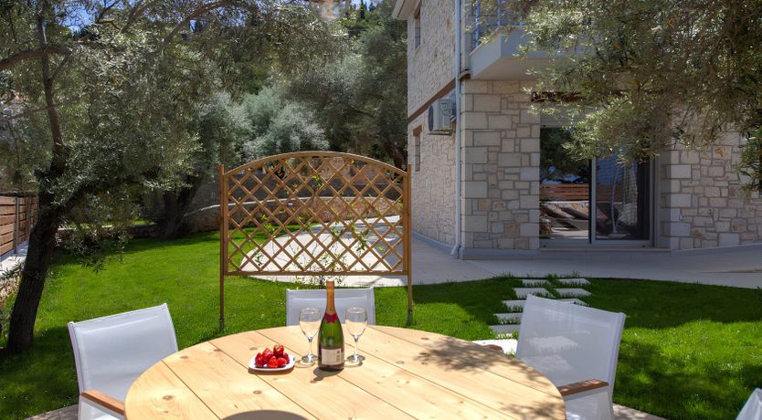 Photo of Olive & Lemon