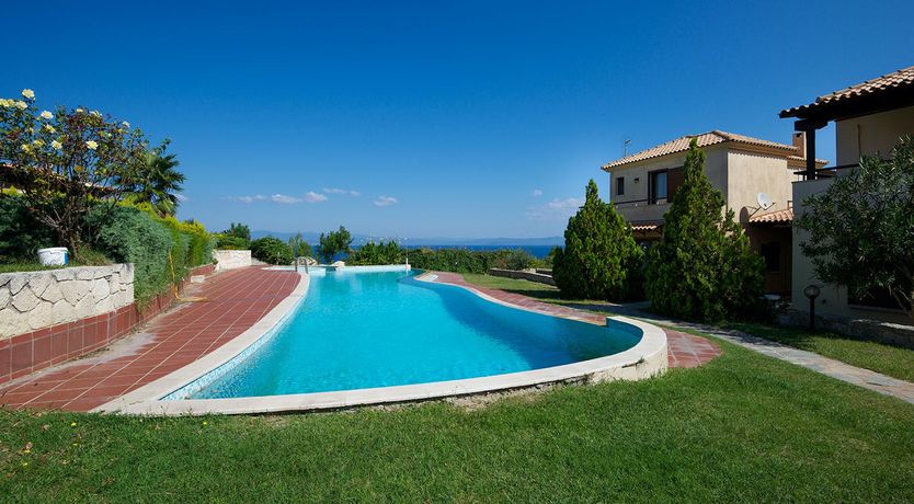 Photo of Edge of the Sea