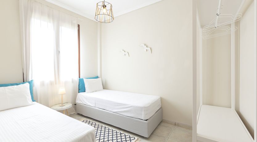 Photo of Edge of the Sea