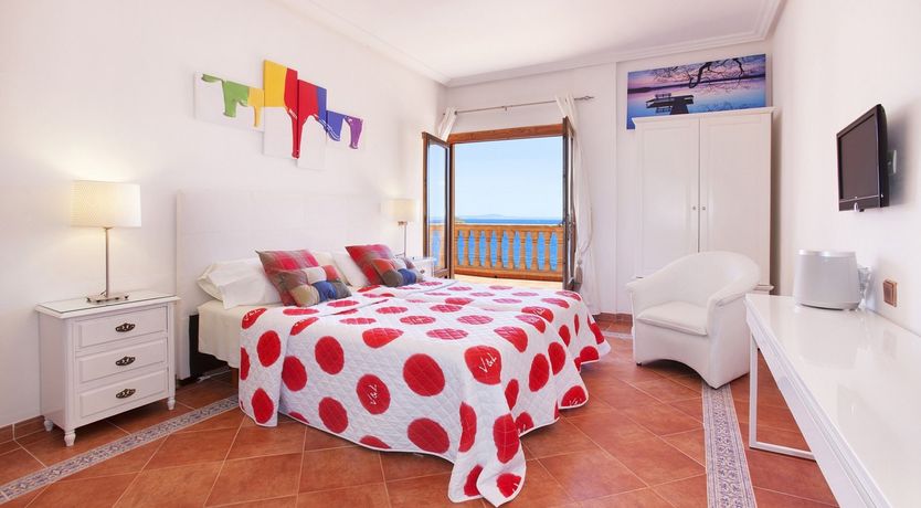 Photo of Nautical Breeze