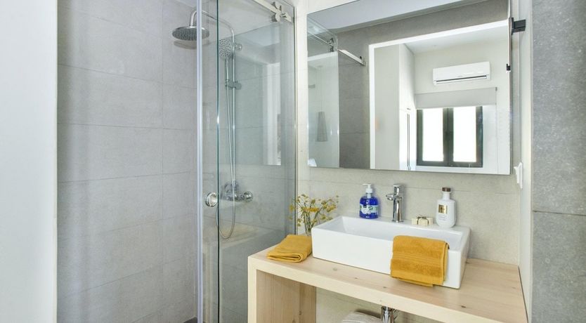 Photo of Coral Refresher