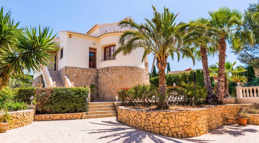 Photo of Tower in the Palms