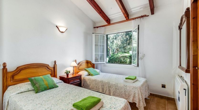 Photo of Across the Tiles