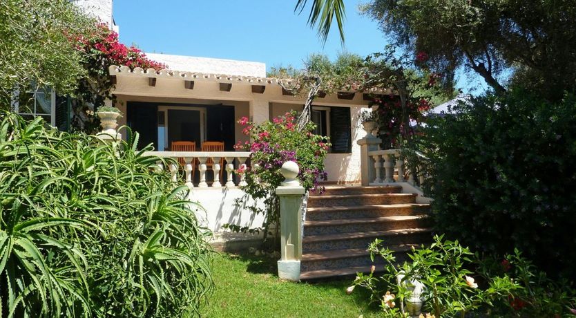 Photo of Across the Tiles