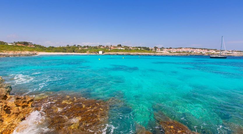 Photo of Across the Tiles