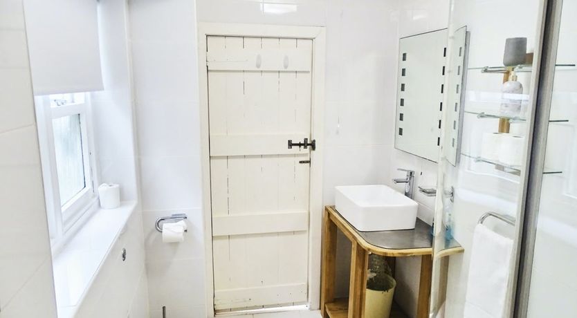 Photo of King Arthur's Neighbour